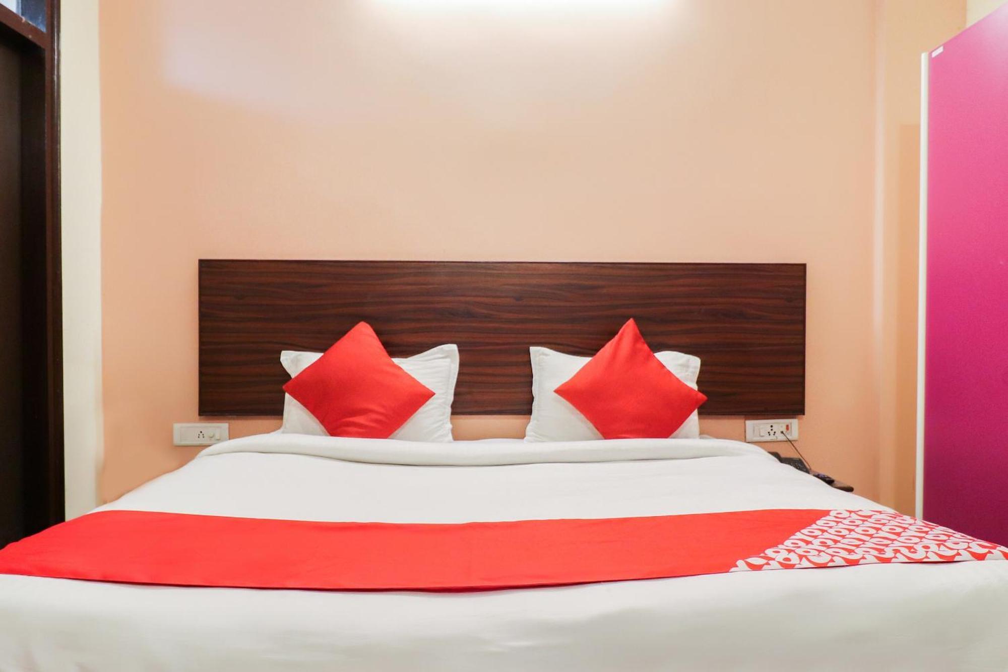 Roorkee Hotel O City Residency מראה חיצוני תמונה